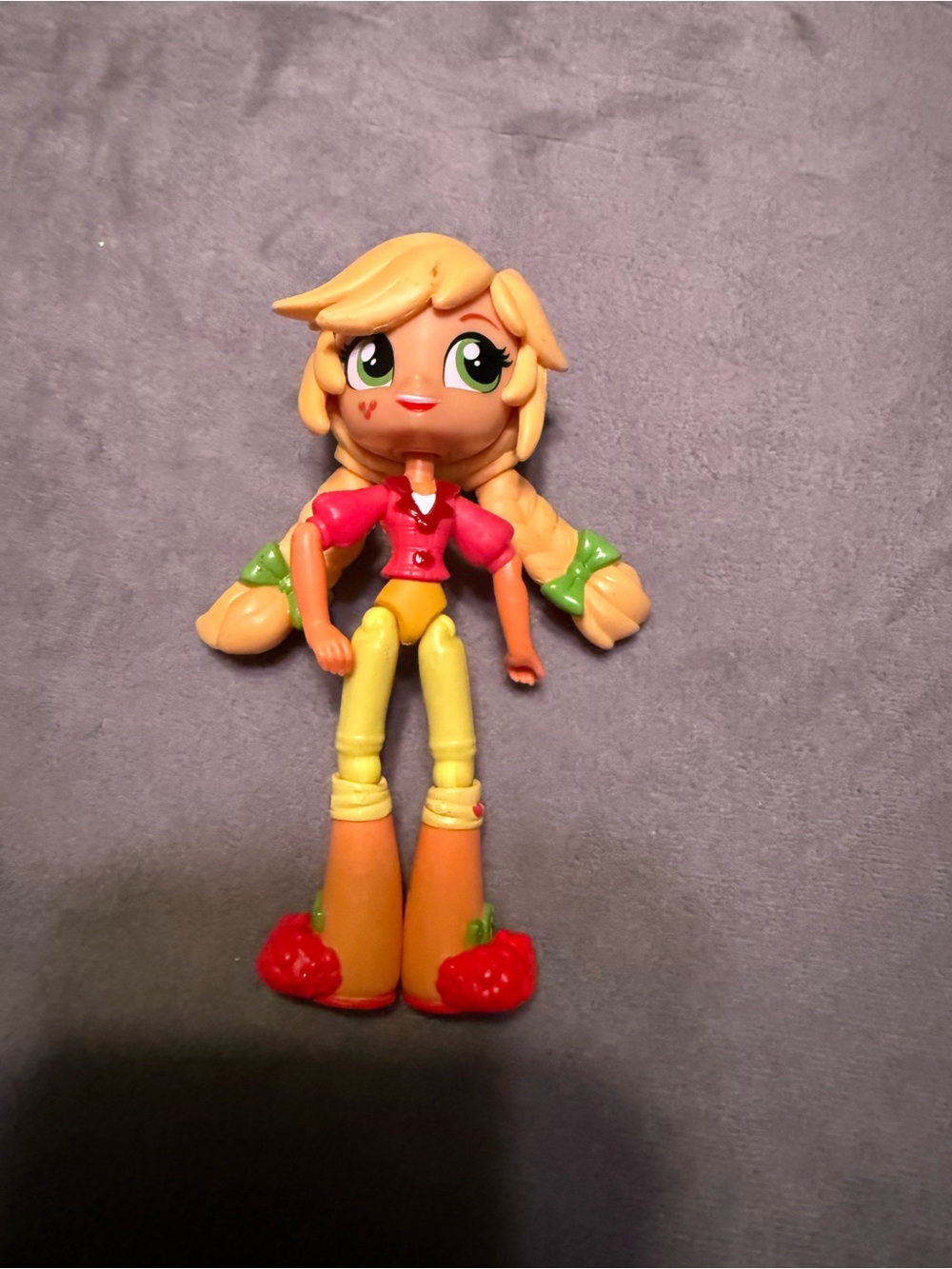 MLP Equestria Girls Minis Applejack Doll Hasbro
